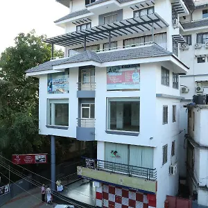  Hotel Hazmi India