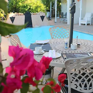 Paradiso & Self-catering Cape Town